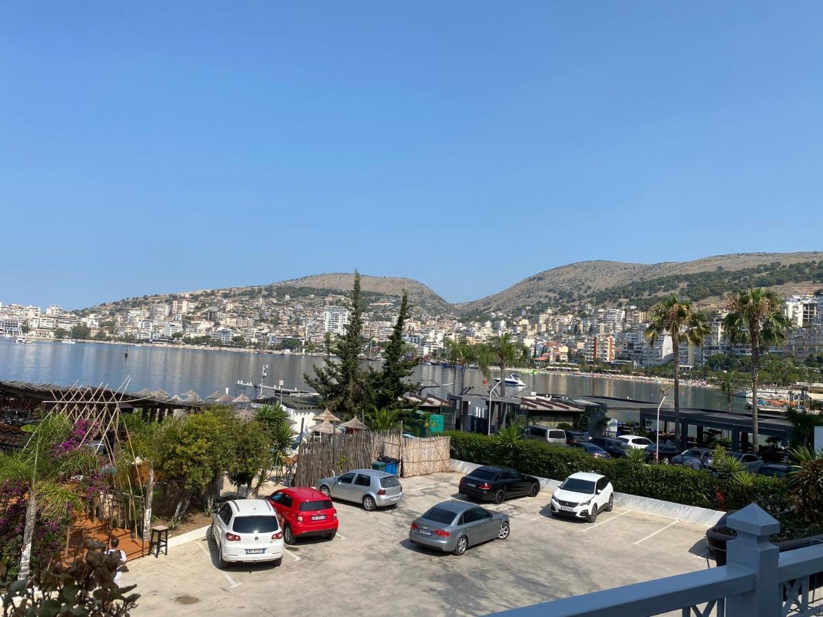 Blue Breeze Attic Apartments Saranda Kültér fotó
